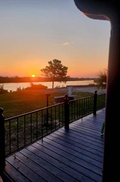 Photo 1 of 28 of home located at 2206 Chaney Drive, Lot 305 Ruskin, FL 33570