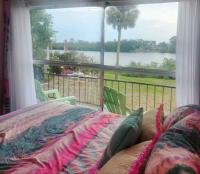 1990 Manufactured Home