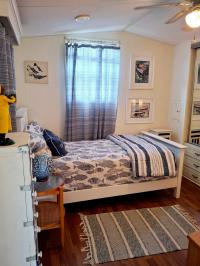 1990 Manufactured Home