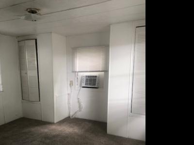 Photo 5 of 28 of home located at 1701 Skipper Rd #118 Tampa, FL 33613
