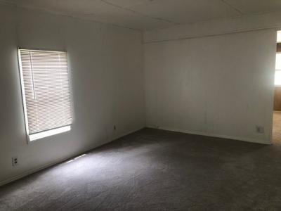 Photo 6 of 28 of home located at 1701 Skipper Rd #118 Tampa, FL 33613