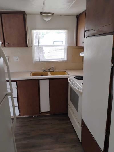 Photo 3 of 28 of home located at 1701 Skipper Rd #118 Tampa, FL 33613