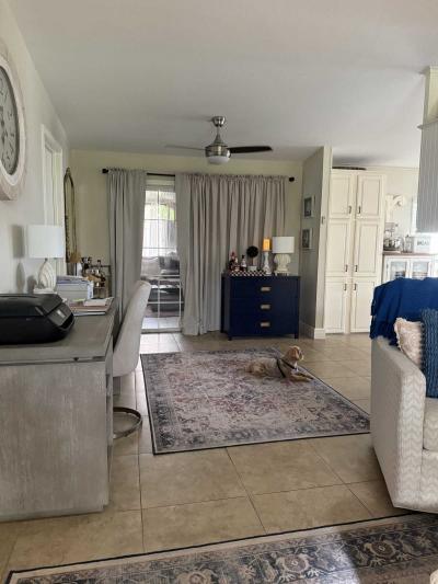 Photo 2 of 30 of home located at 821 Tall Oak Rd Naples, FL 34113