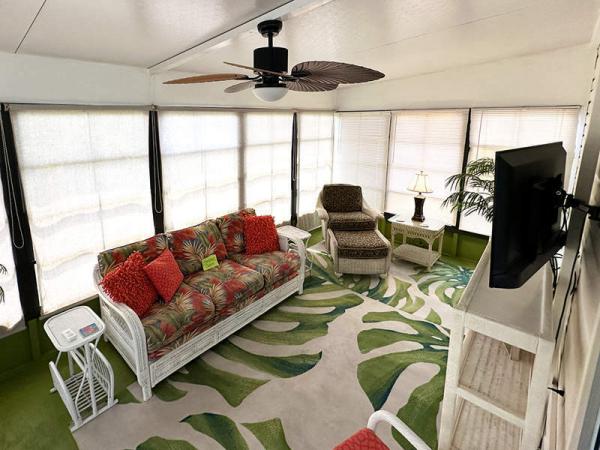 1991 Sunny Manufactured Home