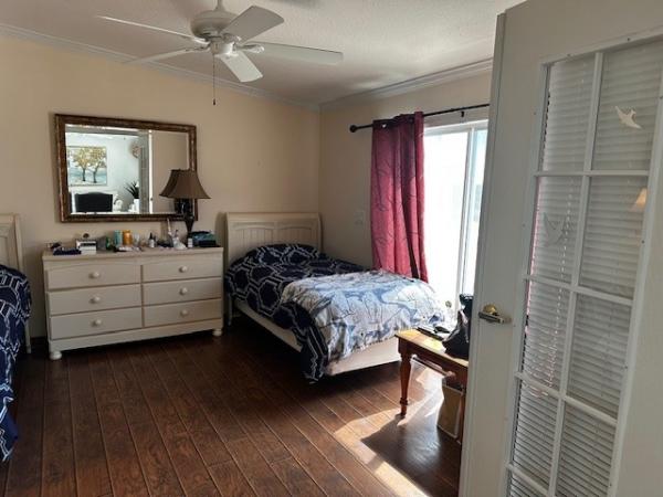 1999 Palm Harbor Manufactured Home