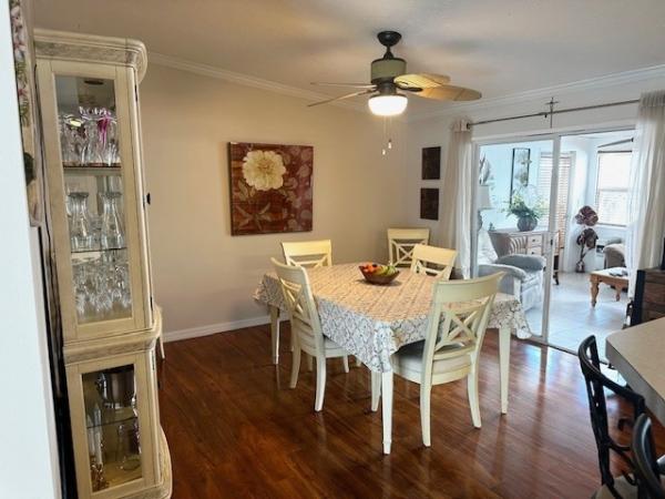 1999 Palm Harbor Manufactured Home