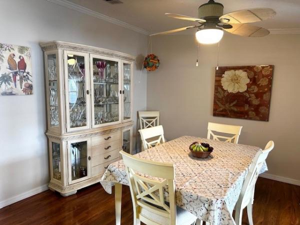 1999 Palm Harbor Manufactured Home