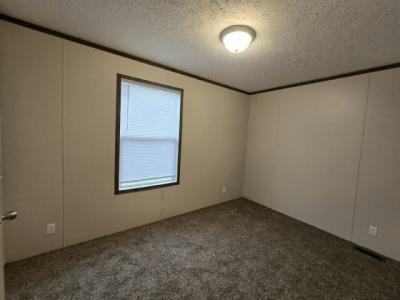 Photo 5 of 11 of home located at 531 Juliet Dr Lakeville, MN 55044