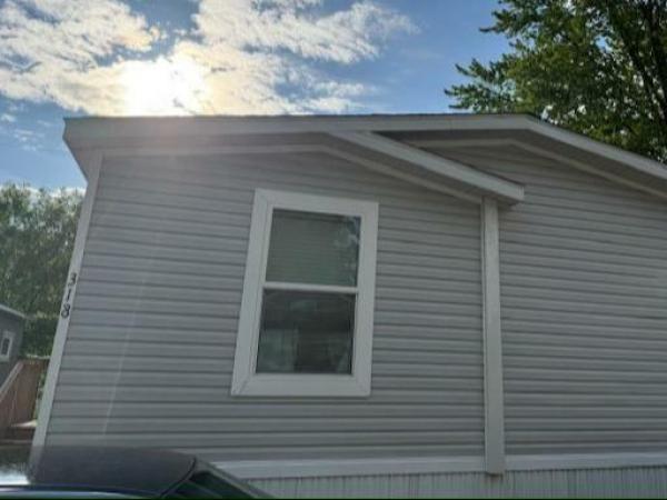 Photo 1 of 2 of home located at 318 Oriole Lane Madison, WI 53704