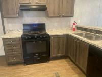 2021 Fleetwood 430HH28403B Manufactured Home