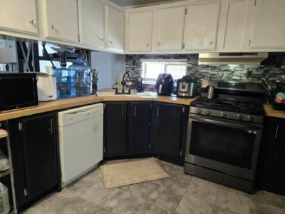 Photo 2 of 8 of home located at 825 N. Lamb Blvd, #123 Las Vegas, NV 89110