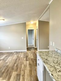 2004 Clayton Homes Inc Yes Mobile Home