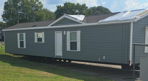 Photo 1 of 2 of home located at 9401 Wilson Blvd Lot #294 Columbia, SC 29203