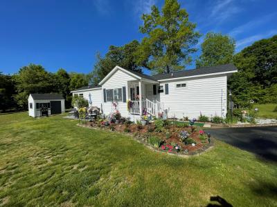 Mobile Home at 18 Plainfield Lane Nashua, NH 03062
