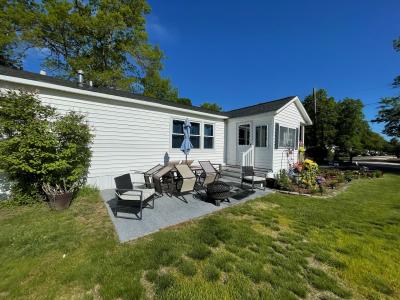 Photo 3 of 18 of home located at 18 Plainfield Lane Nashua, NH 03062
