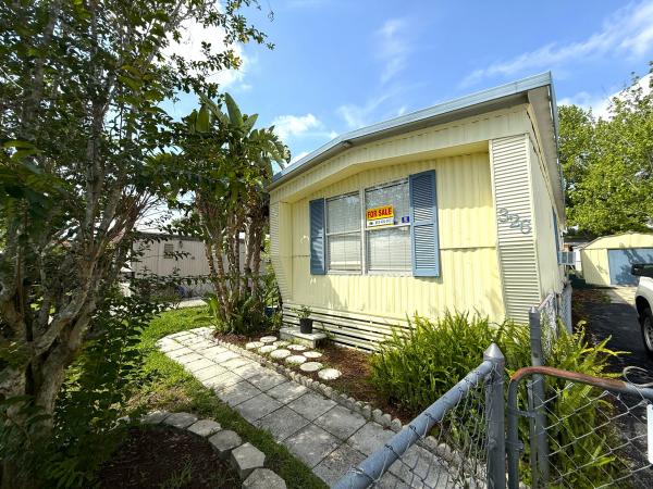 1982 MANA 062111S6632 Mobile Home