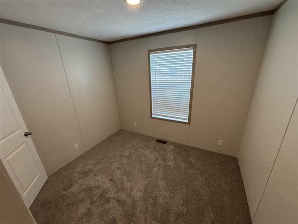 2025 Clayton 7616-4200 Adrenaline  Home