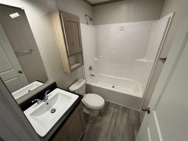 2025 Clayton 7616-4200 Adrenaline  Home