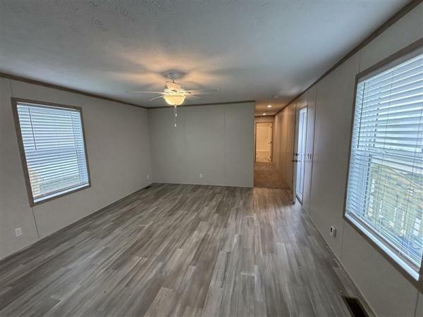 2025 Clayton 7616-4200 Adrenaline  Home