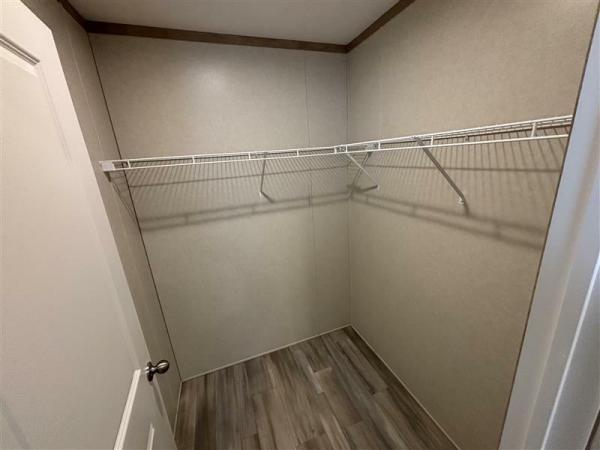 2025 Clayton 7616-4200 Adrenaline  Home
