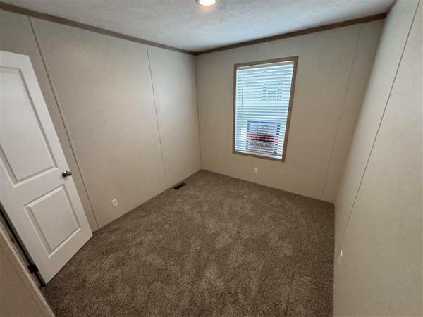 2025 Clayton 7616-4200 Adrenaline  Home