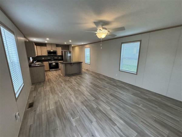 2025 Clayton 7616-4200 Adrenaline  Home