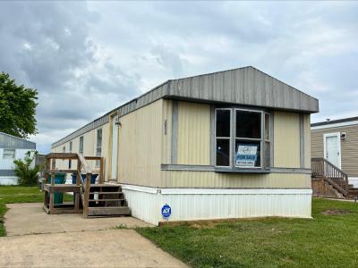 Mobile Home at 120 Delta Dawn Springfield, IL 62707