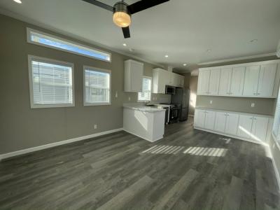 Photo 5 of 19 of home located at 20005 Us Highway 27 #1046 Clermont, FL 34715