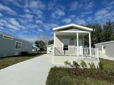 Photo 4 of 18 of home located at 20005 Us Highway 27 #1047 Clermont, FL 34715