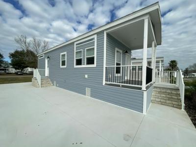 Photo 4 of 20 of home located at 20005 Us Highway 27 #1048 Clermont, FL 34715