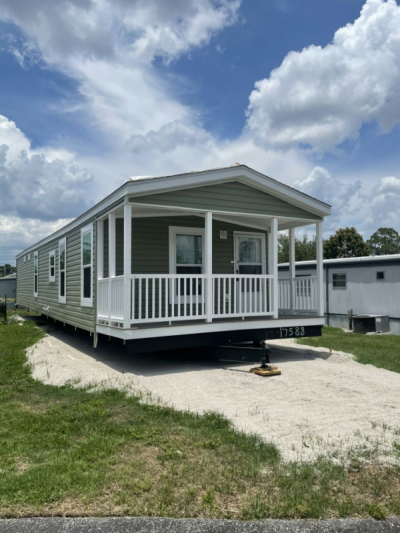 Mobile Home at 311 Lighthouse Way Lakeland, FL 33803