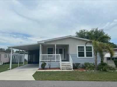 Mobile Home at 13203 Grape Avenue Grand Island, FL 32735