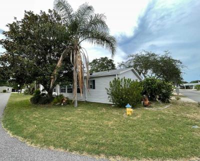 Mobile Home at 153 La Siesta Edgewater, FL 32141