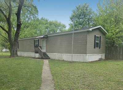 Mobile Home at 207 Starlite Court Portage, IN 46368