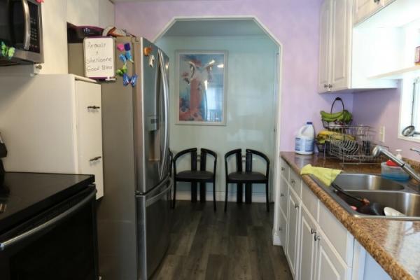 1982 TWIN Manufactured Home