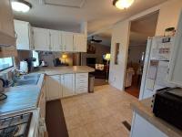 1988 Skyline Greenleaf Manufactured Home