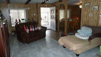 Photo 5 of 23 of home located at 2701 E Utopia Rd Space #109 Phoenix, AZ 85050