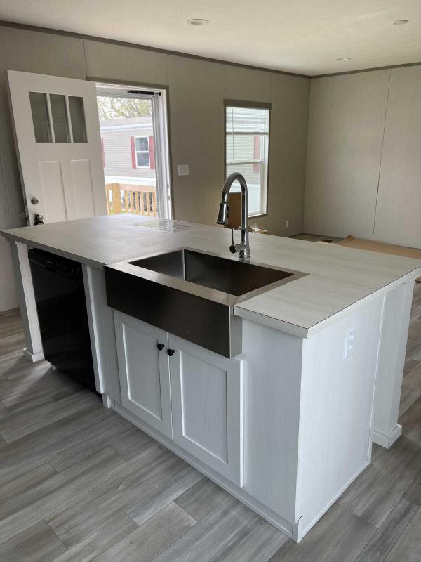 2024 Clayton Maynardville Mobile Home