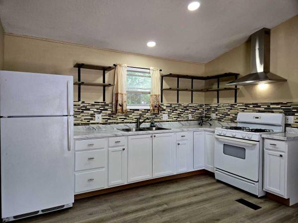 1997 Silverado 101 Manufactured Home