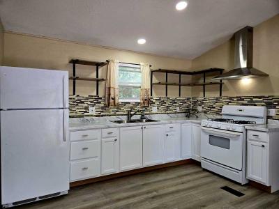 Photo 2 of 8 of home located at 312 Coyote Ln SE Albuquerque, NM 87123