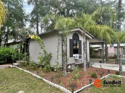 Photo 2 of 51 of home located at 13582 E Hwy 40 Lot #211 Silver Springs, FL 34488