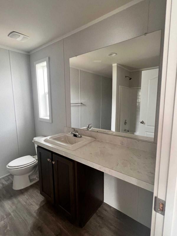 2025 Fleetwood 16723P Mobile Home