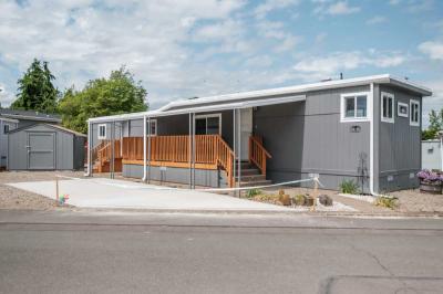 Photo 2 of 42 of home located at 2200 Lancaster Dr SE #14A Salem, OR 97317