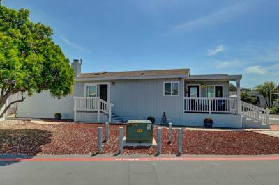 Photo 4 of 35 of home located at 16222 Monterey Ln #107 Huntington Beach, CA 92649