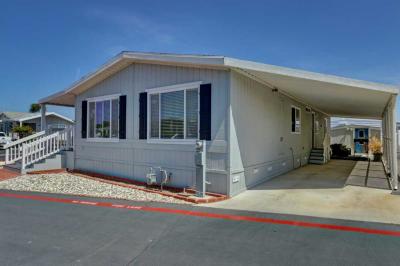 Photo 5 of 35 of home located at 16222 Monterey Ln #107 Huntington Beach, CA 92649