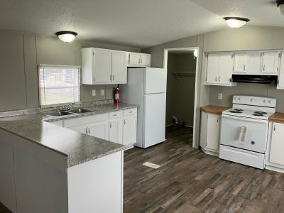 Photo 3 of 11 of home located at 12948 S Us Route 31 Trlr #206 Kokomo, IN 46901