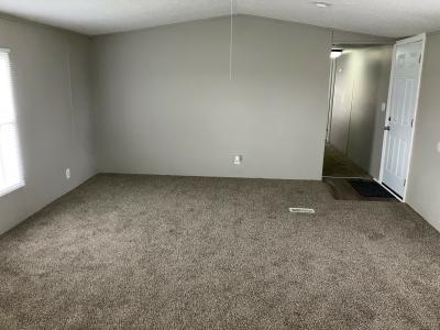 Photo 4 of 11 of home located at 12948 S Us Route 31 Trlr #206 Kokomo, IN 46901