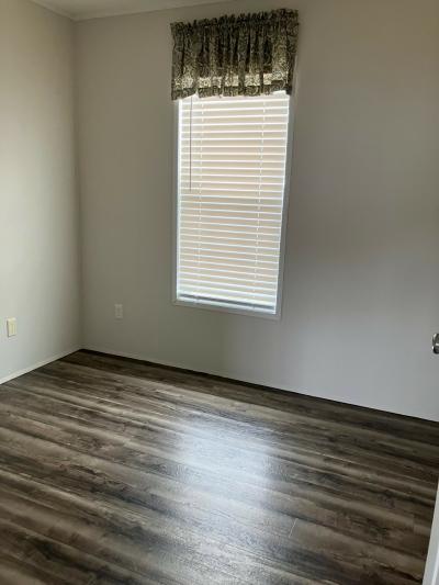 Photo 5 of 6 of home located at 167 Alexis Ave. Lakeland, FL 33805