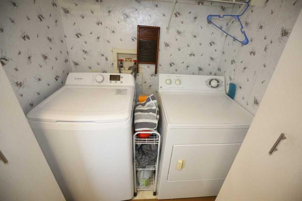 2000 MERIT hs Mobile Home