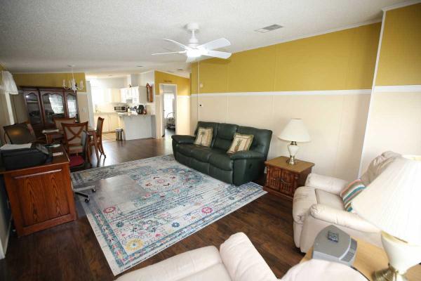 2000 MERIT hs Mobile Home